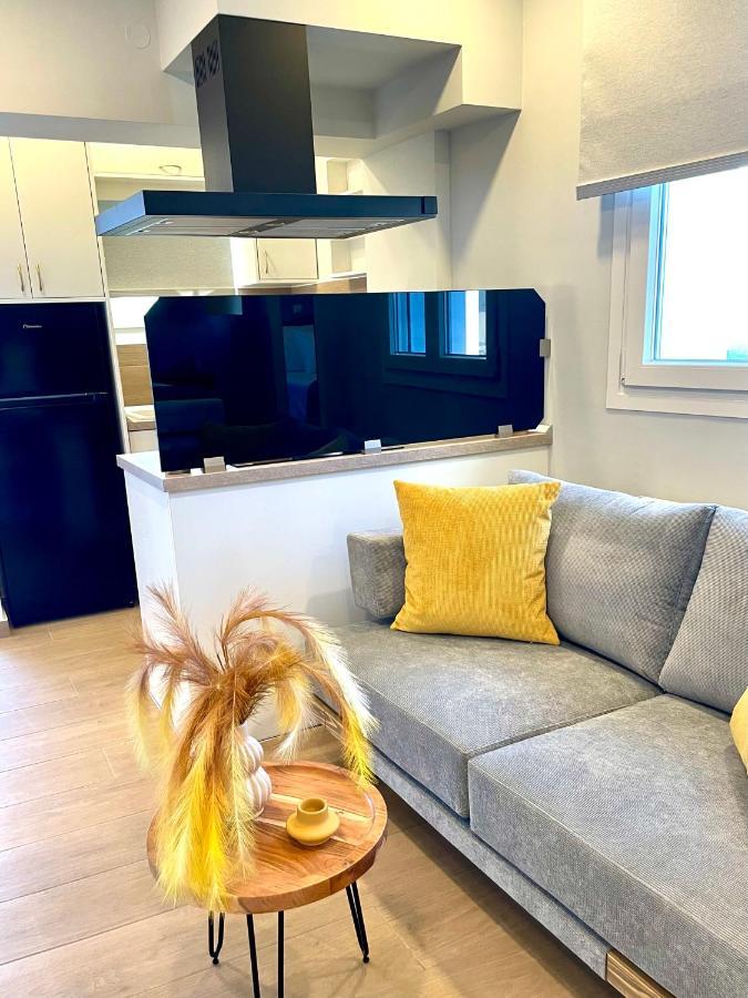 דירות Agioi Deka  Iris Luxury House מראה חיצוני תמונה
