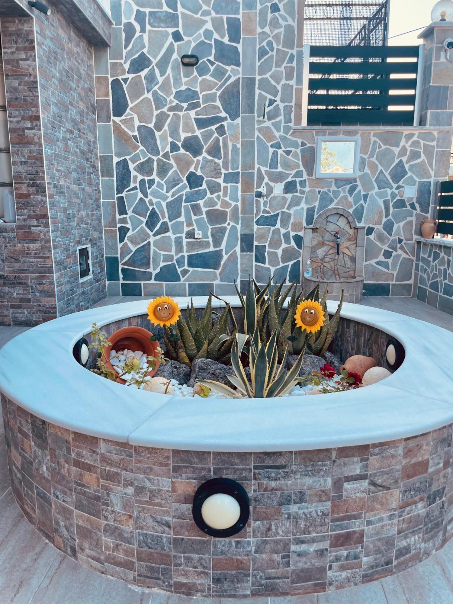 דירות Agioi Deka  Iris Luxury House מראה חיצוני תמונה