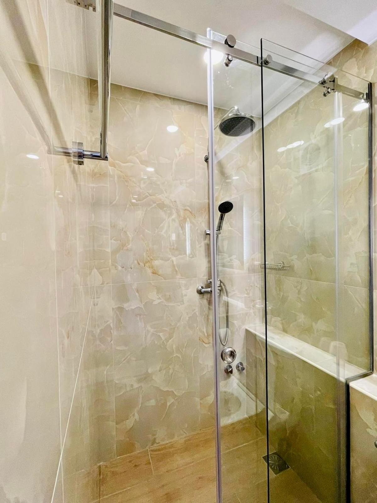 דירות Agioi Deka  Iris Luxury House מראה חיצוני תמונה